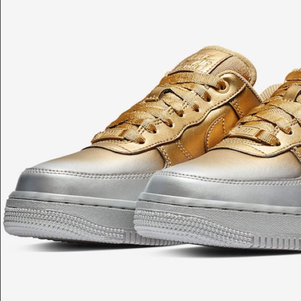 Nike Women’s Air Force 1 Metallic Gold/Silver - Picture 7 of 8